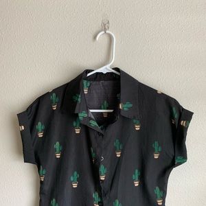 CACTUS PRINT BUTTON UP SHIRT